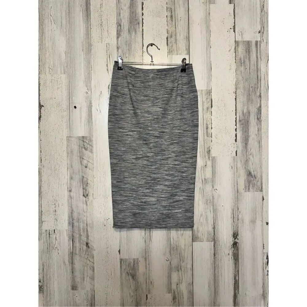 Akira pencil skirt